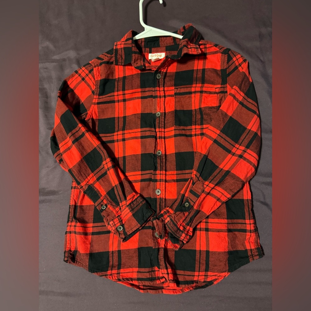 Cat & Jack Youth M (8) Red and Black Plaid Shirt